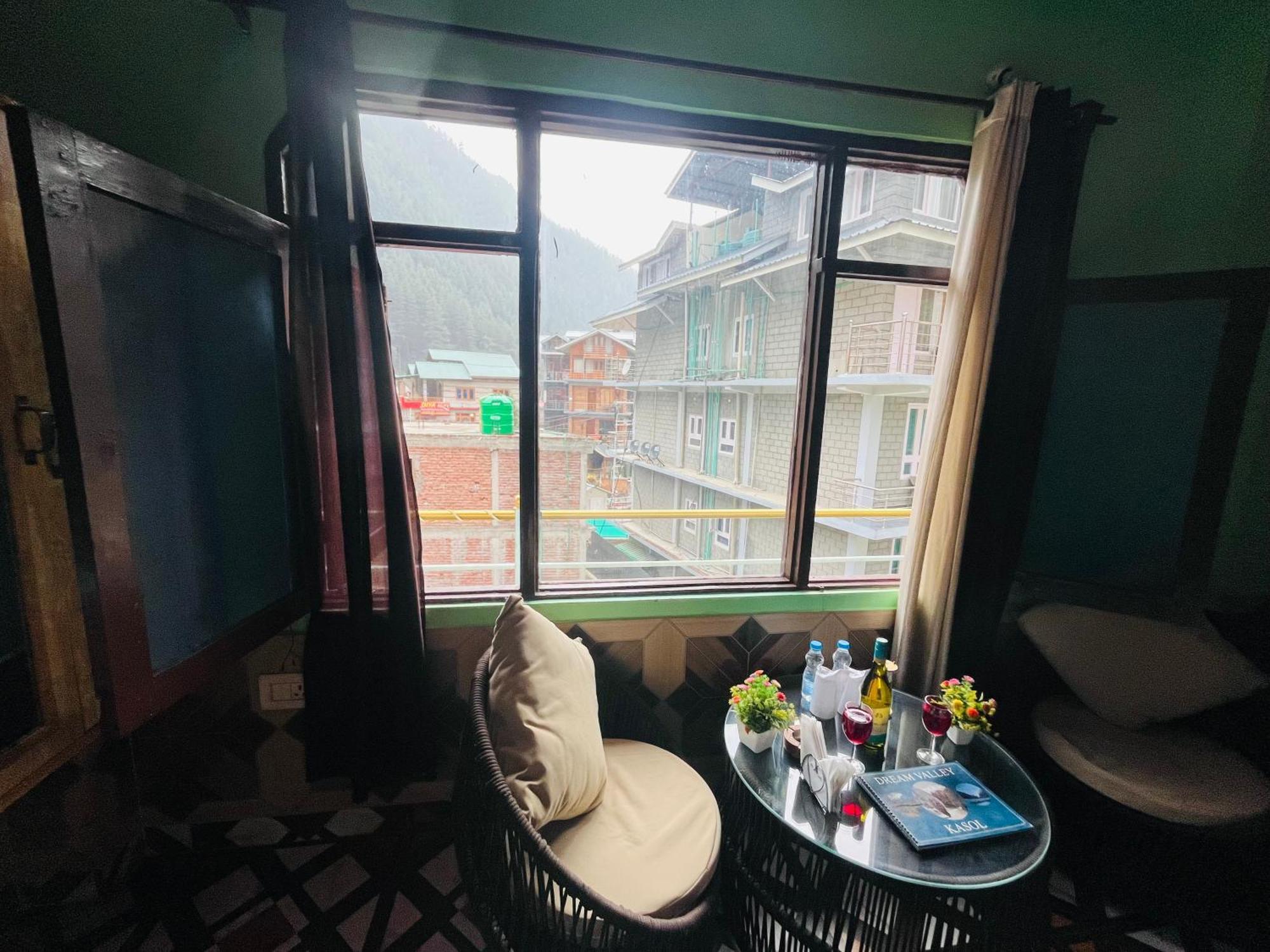 Hotel Brownie River View Kasol Exterior foto